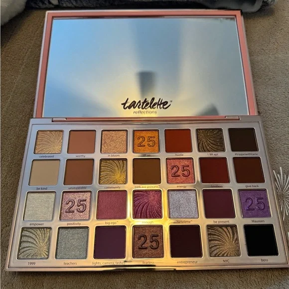 BNIB TARTE TARTELETTE REFLECTIONS AMAZONIAN CLAY PALETTE - Picture 3 of 4
